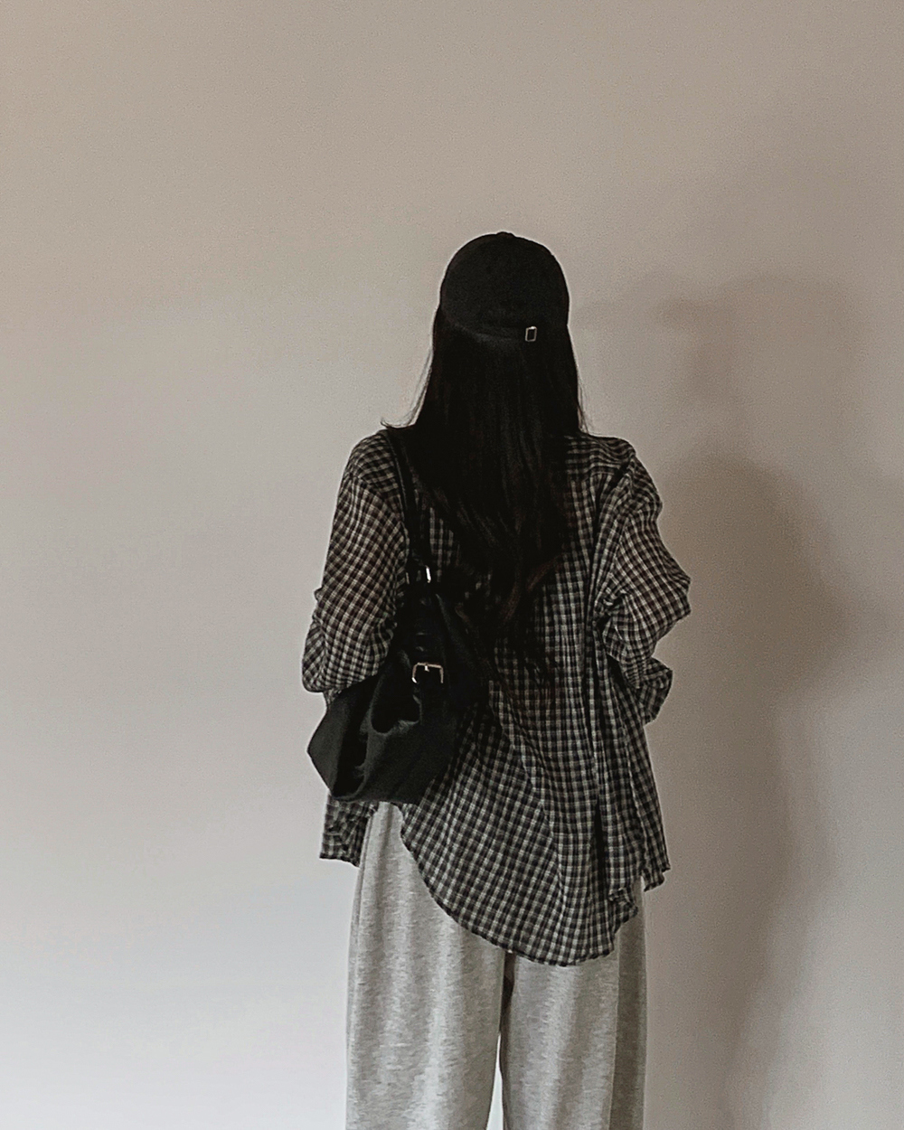 민소매 모델 착용 이미지-S1L85