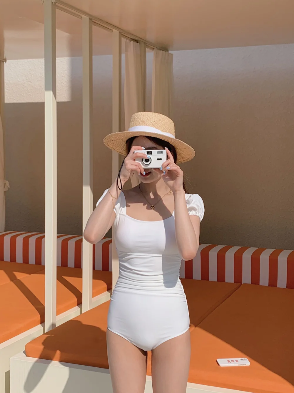 드레스 모델 착용 이미지-S1L12