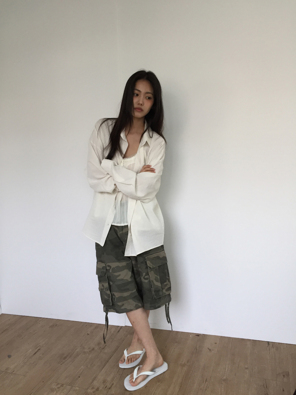 민소매 모델 착용 이미지-S1L30