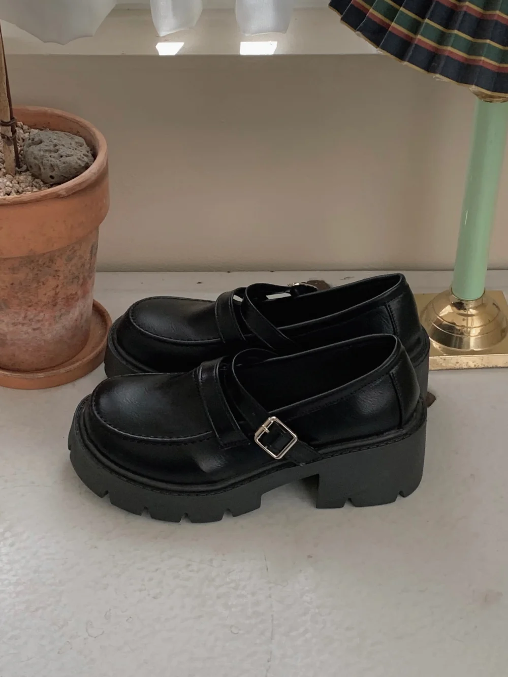 블라우스 차콜 색상 이미지-S4L3