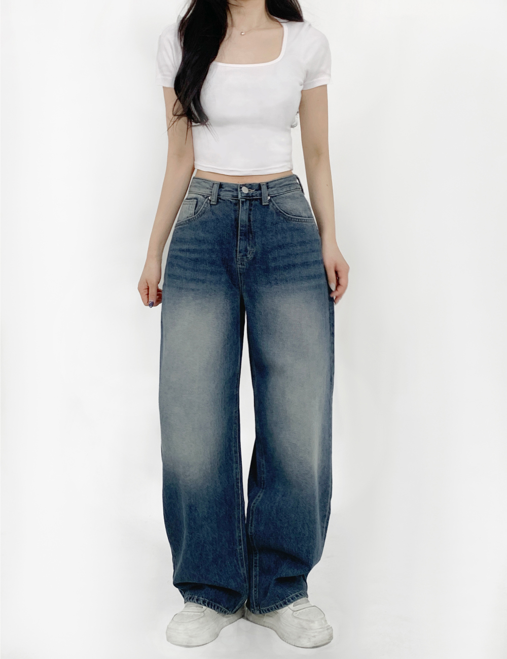 바지 모델 착용 이미지-S32L23