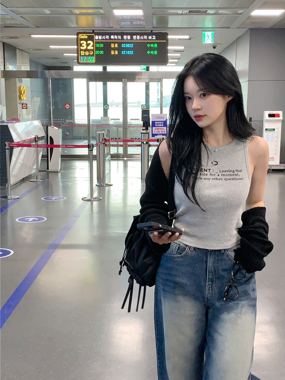 바지 모델 착용 이미지-S18L21