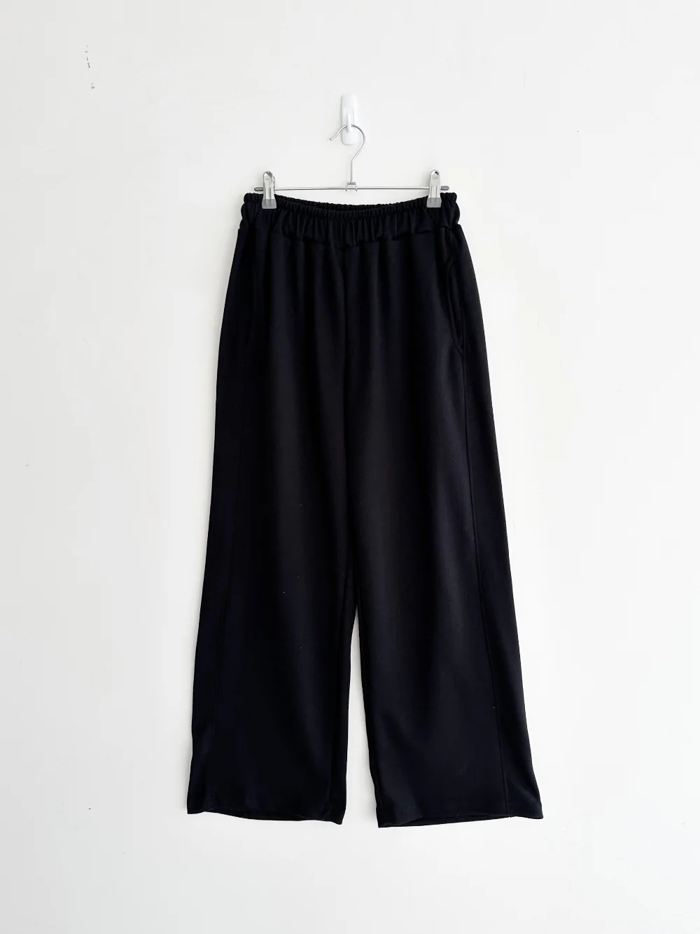 바지 차콜 색상 이미지-S4L8