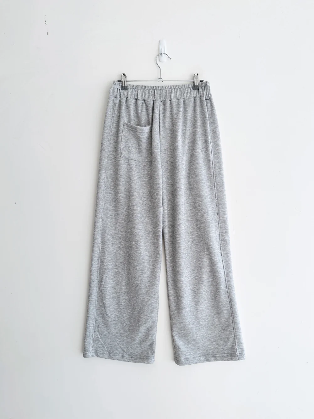 바지 그레이 색상 이미지-S4L10