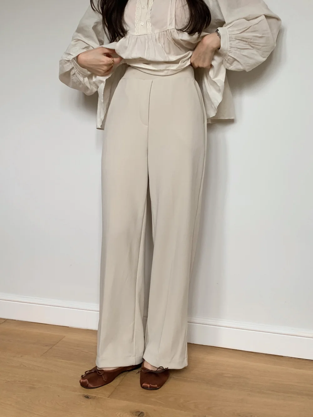 바지 모델 착용 이미지-S1L146