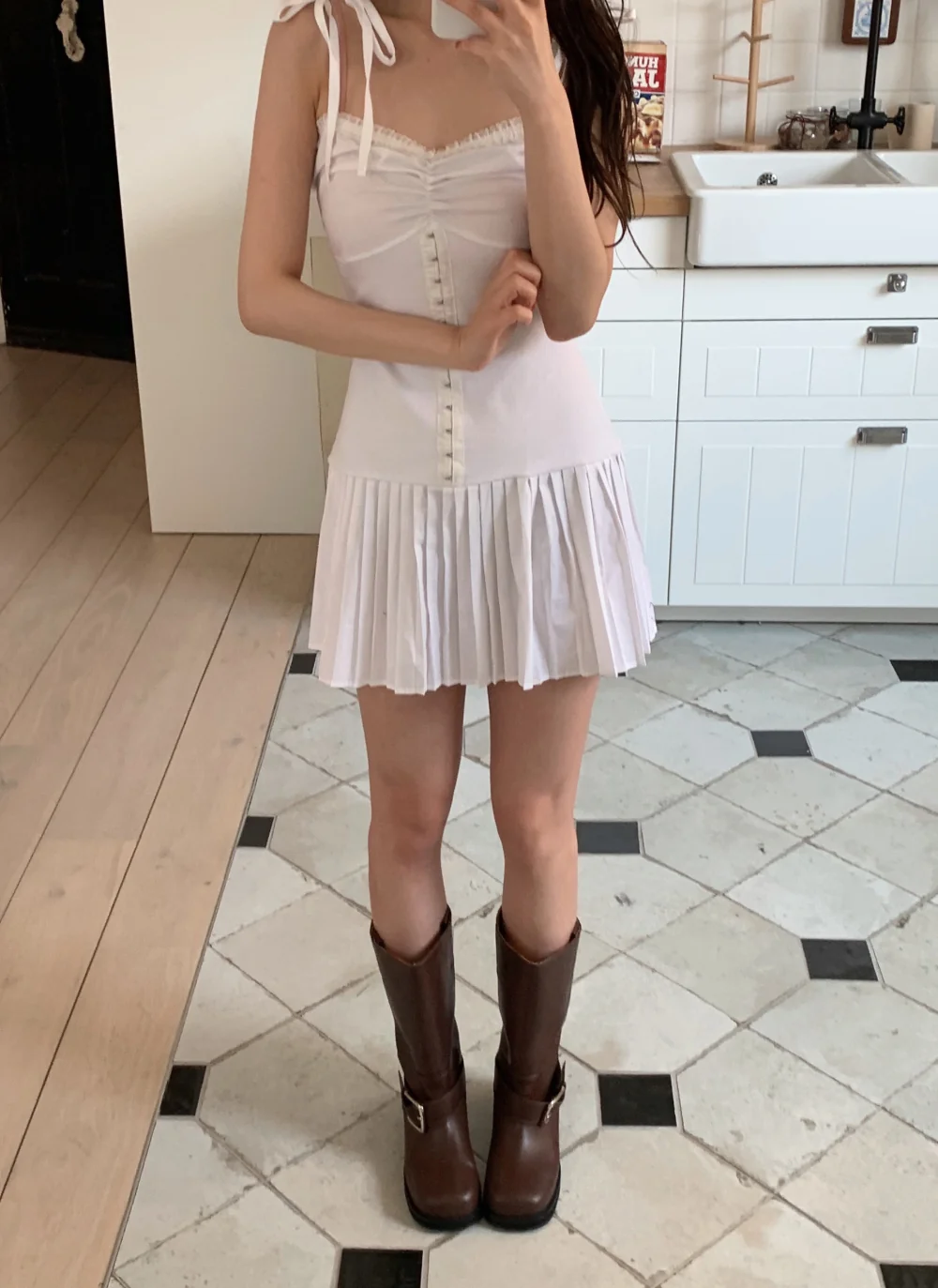 드레스 모델 착용 이미지-S1L54