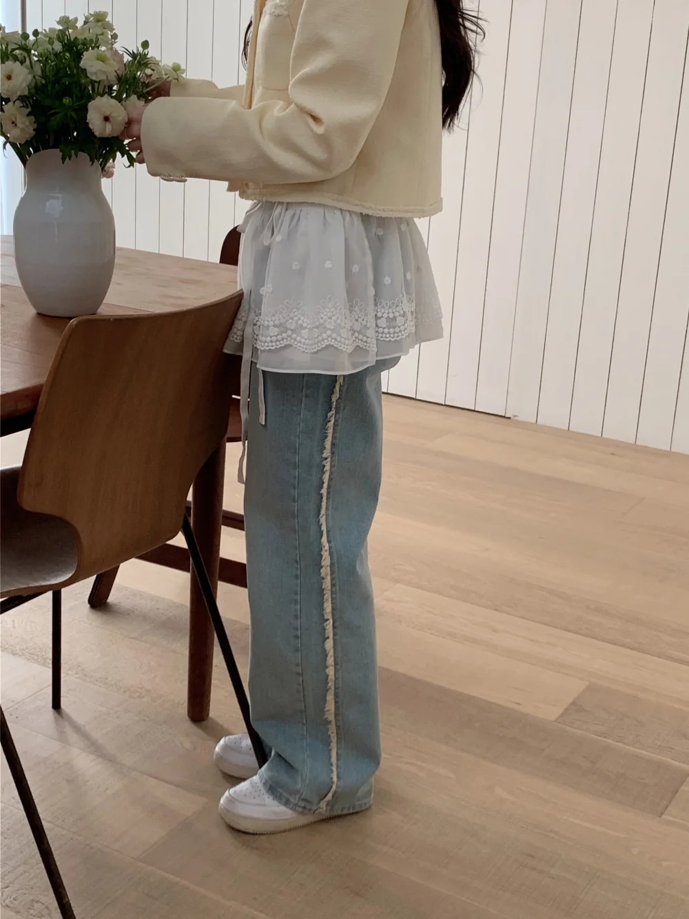 블라우스 모델 착용 이미지-S1L31