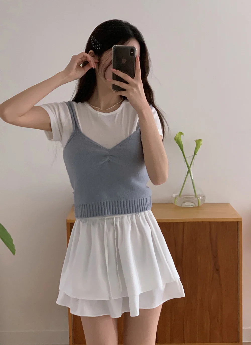 반팔 티셔츠 모델 착용 이미지-S1L9