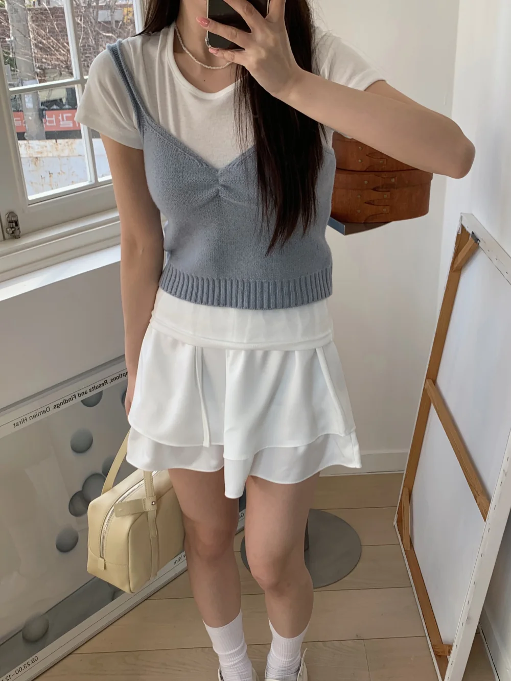 반팔 티셔츠 모델 착용 이미지-S1L43