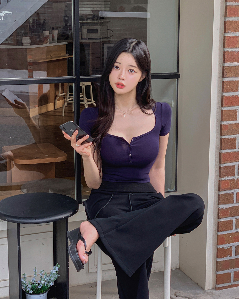 반팔 티셔츠 모델 착용 이미지-S1L40