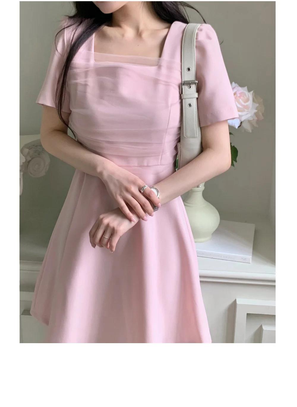 드레스 모델 착용 이미지-S1L51