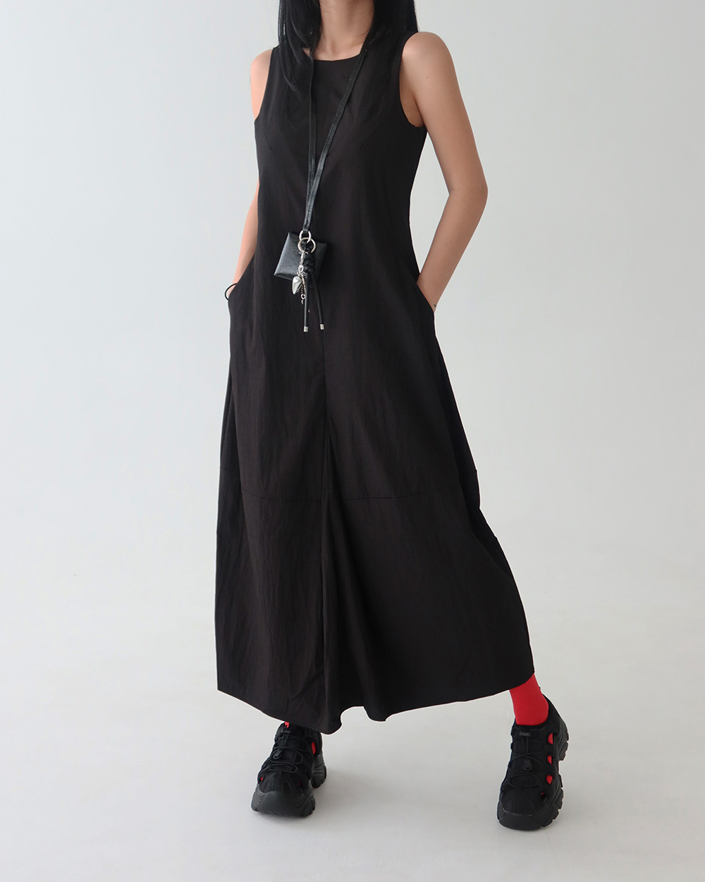 드레스 모델 착용 이미지-S1L84