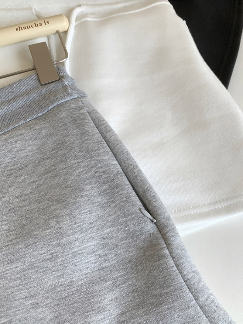 반바지 화이트 색상 이미지-S1L46