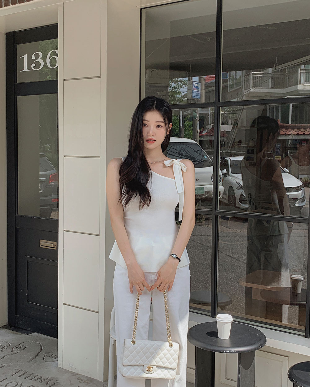 민소매 모델 착용 이미지-S1L28