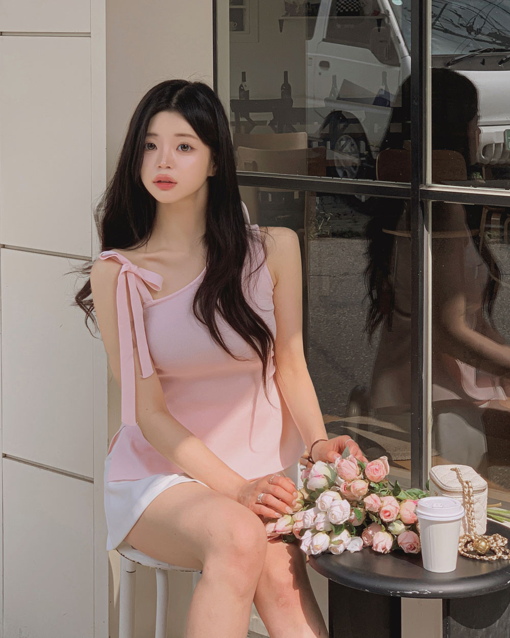민소매 모델 착용 이미지-S1L54