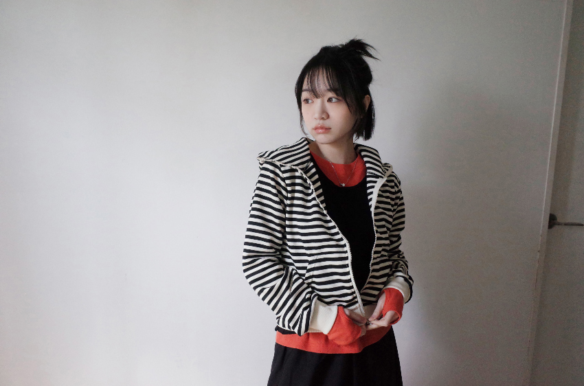 신발 모델 착용 이미지-S1L7