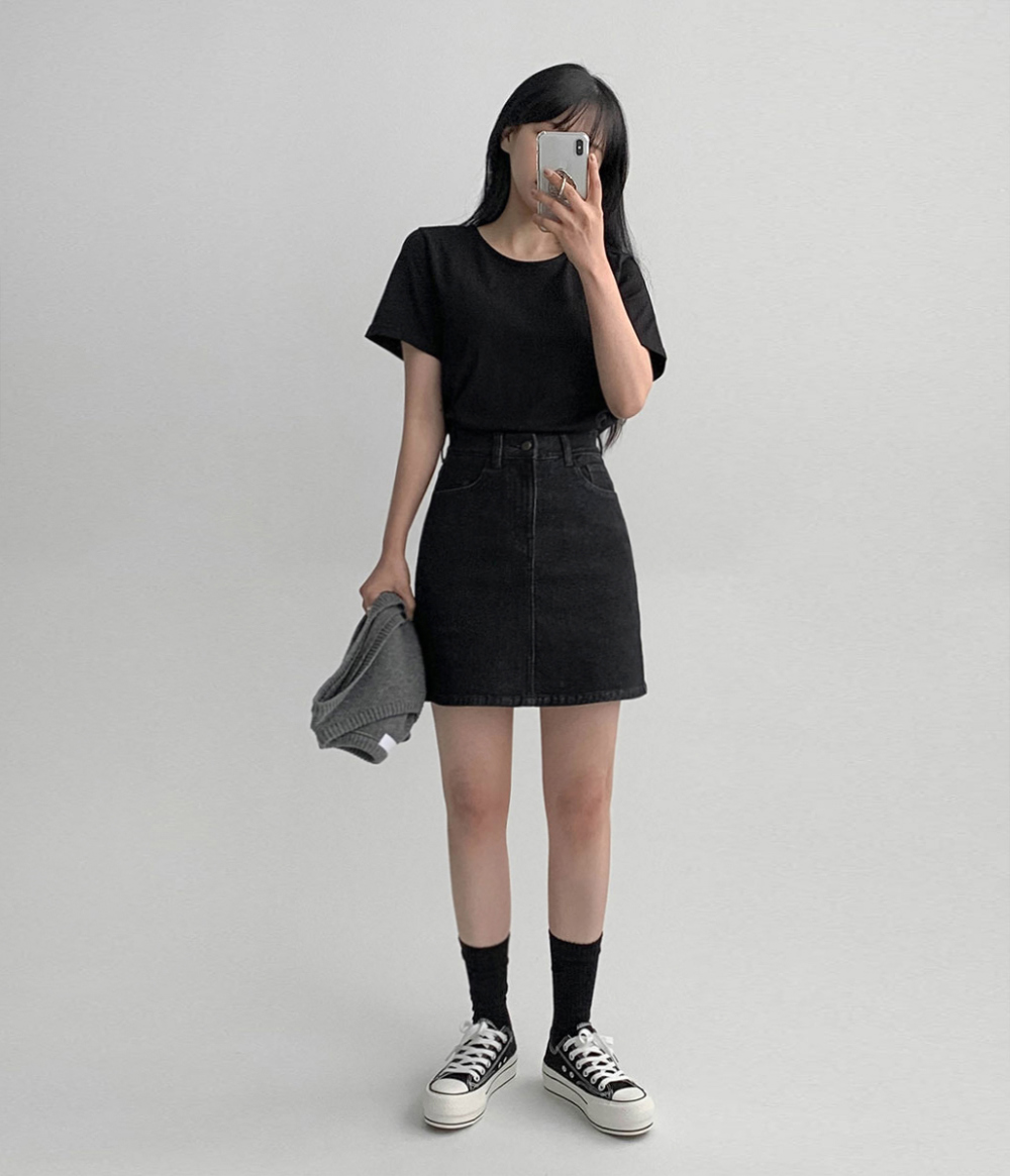 미니 스커트 모델 착용 이미지-S1L66